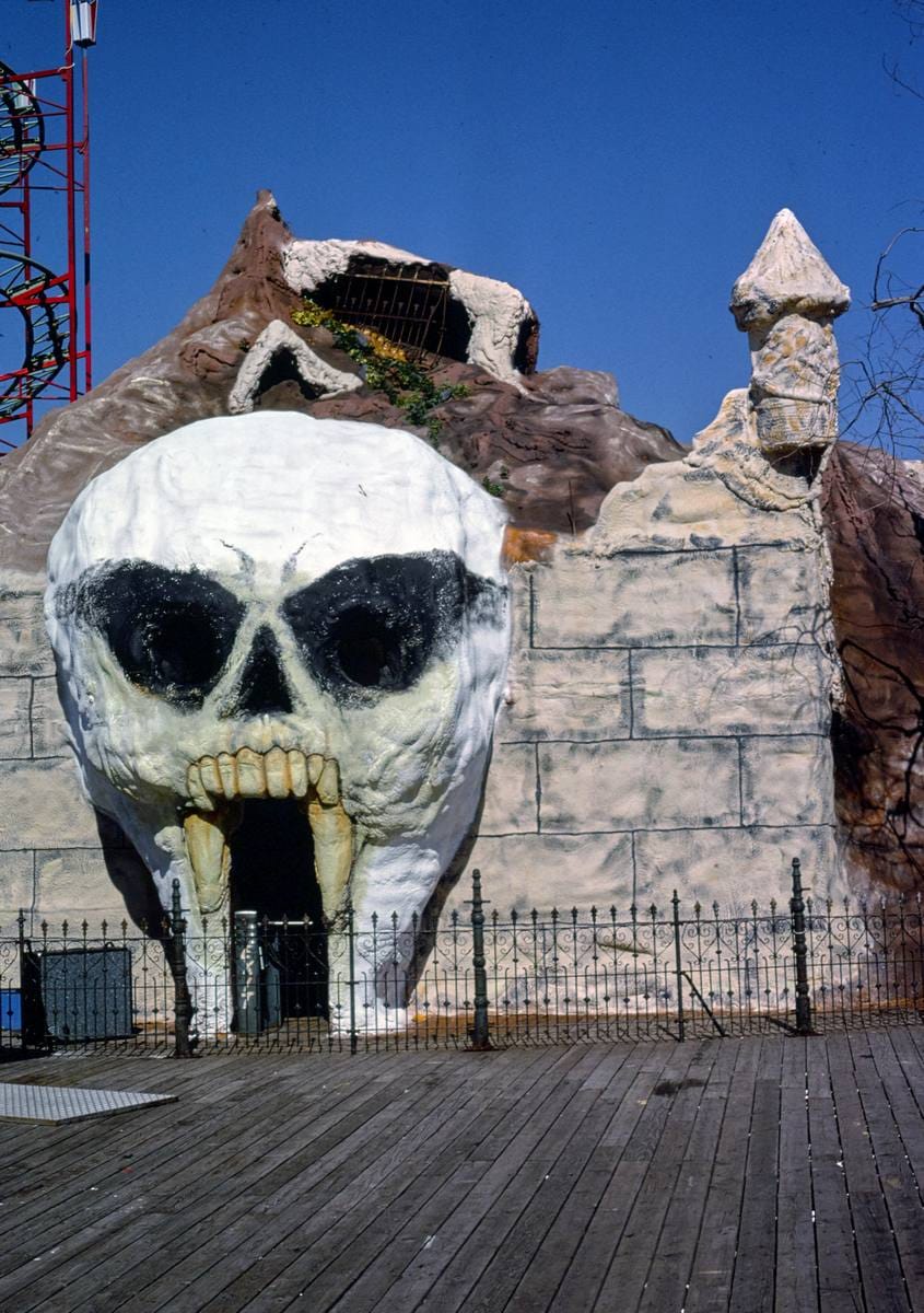Historic Photo : 1978 Haunted house, Seaside Heights, New Jersey | Margolies | Roadside America Collection | Vintage Wall Art :