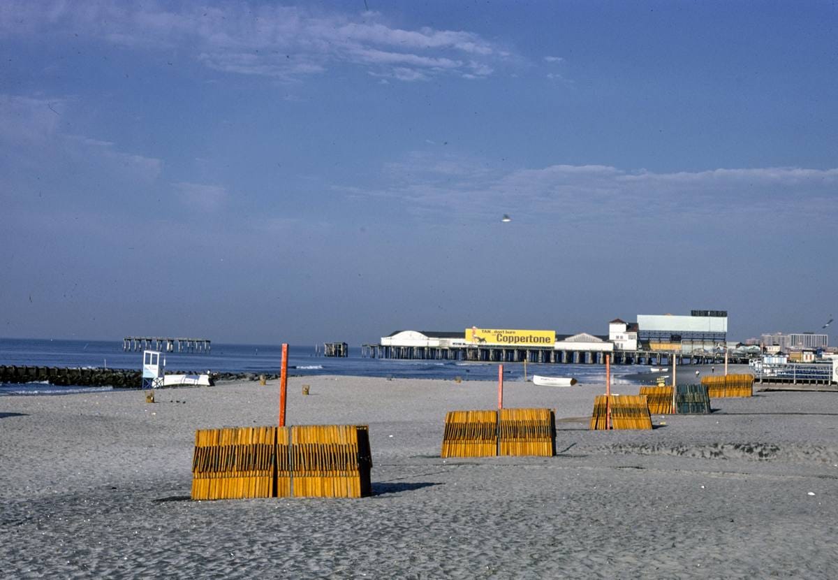 Historic Photo : 1978 Beach, Million Dollar Pier, Atlantic City, New Jersey | Margolies | Roadside America Collection | Vintage Wall Art :