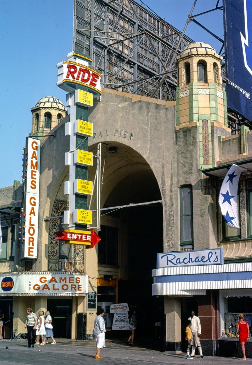 Historic Photo : 1978 Central Pier front, Atlantic City, New Jersey | Margolies | Roadside America Collection | Vintage Wall Art :