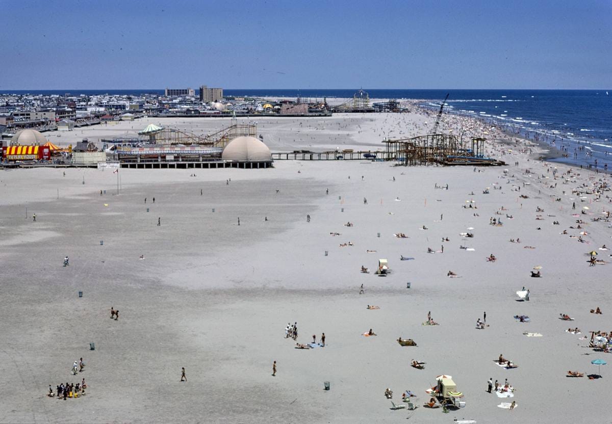 Historic Photo : 1978 Overall to north, Wildwood, New Jersey | Margolies | Roadside America Collection | Vintage Wall Art :