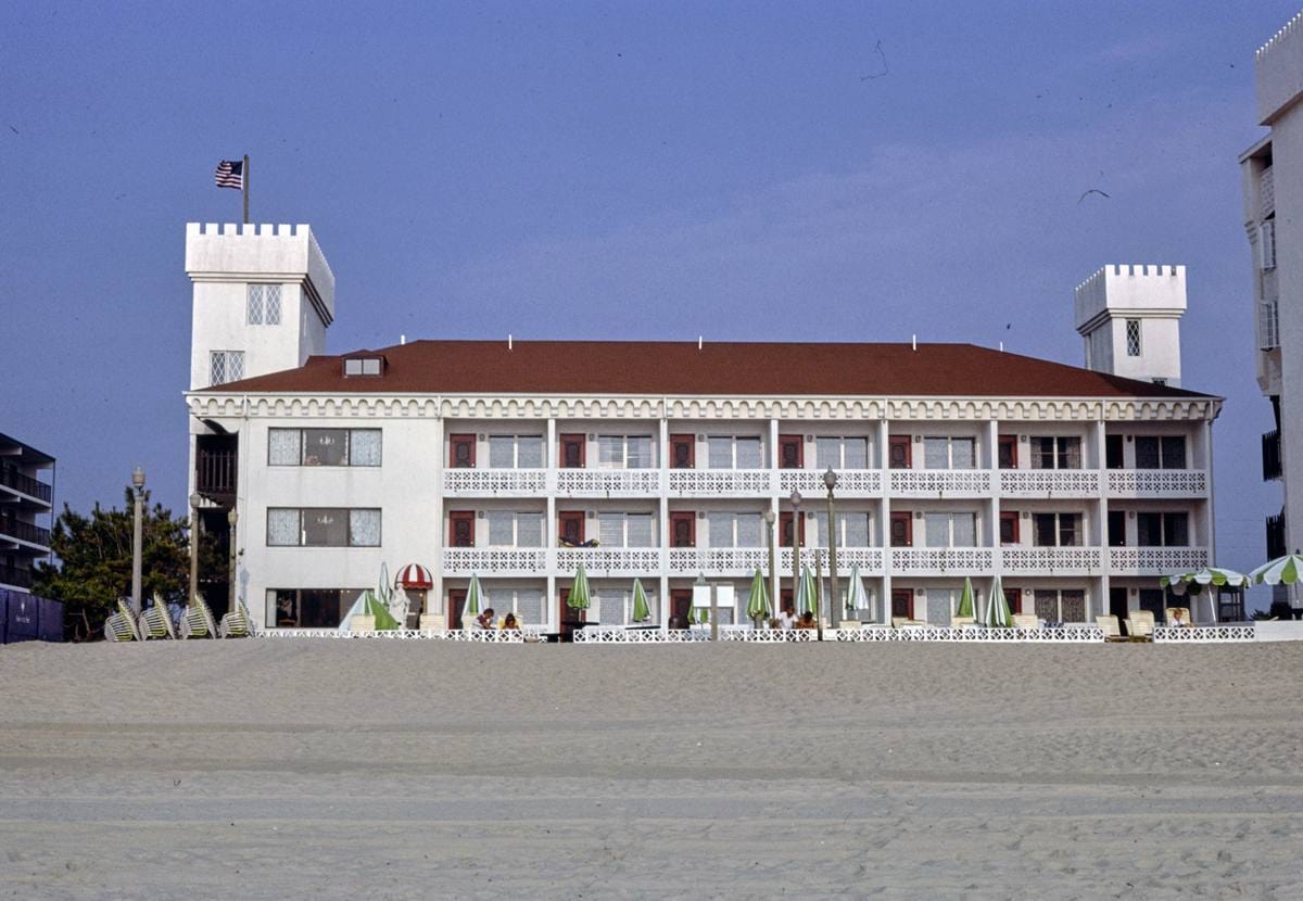 Historic Photo : 1985 Castle in the sand, Ocean City, Maryland | Margolies | Roadside America Collection | Vintage Wall Art :