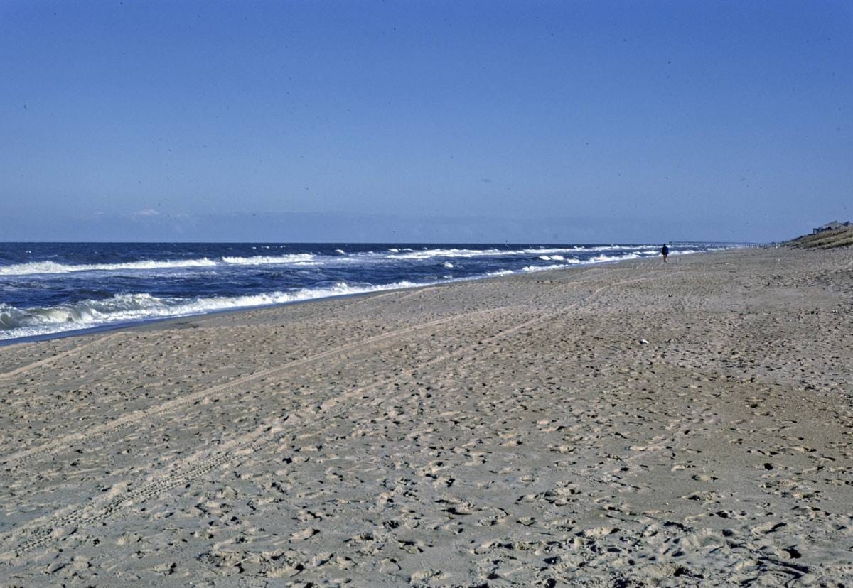 Historic Photo : 1985 Beach to south, Kill Devil Hills, North Carolina | Margolies | Roadside America Collection | Vintage Wall Art :