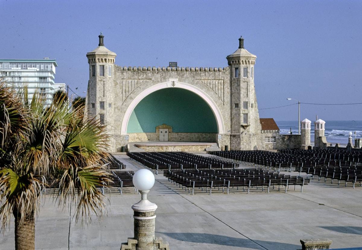 Historic Photo : 1990 Amphitheater, Daytona Beach, Florida | Margolies | Roadside America Collection | Vintage Wall Art :