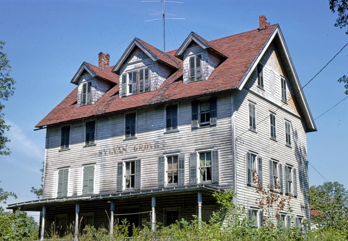 Historic Photo : 1978 Sylvan Grove, Kauneonga Lake, New York | Margolies | Roadside America Collection | Vintage Wall Art :