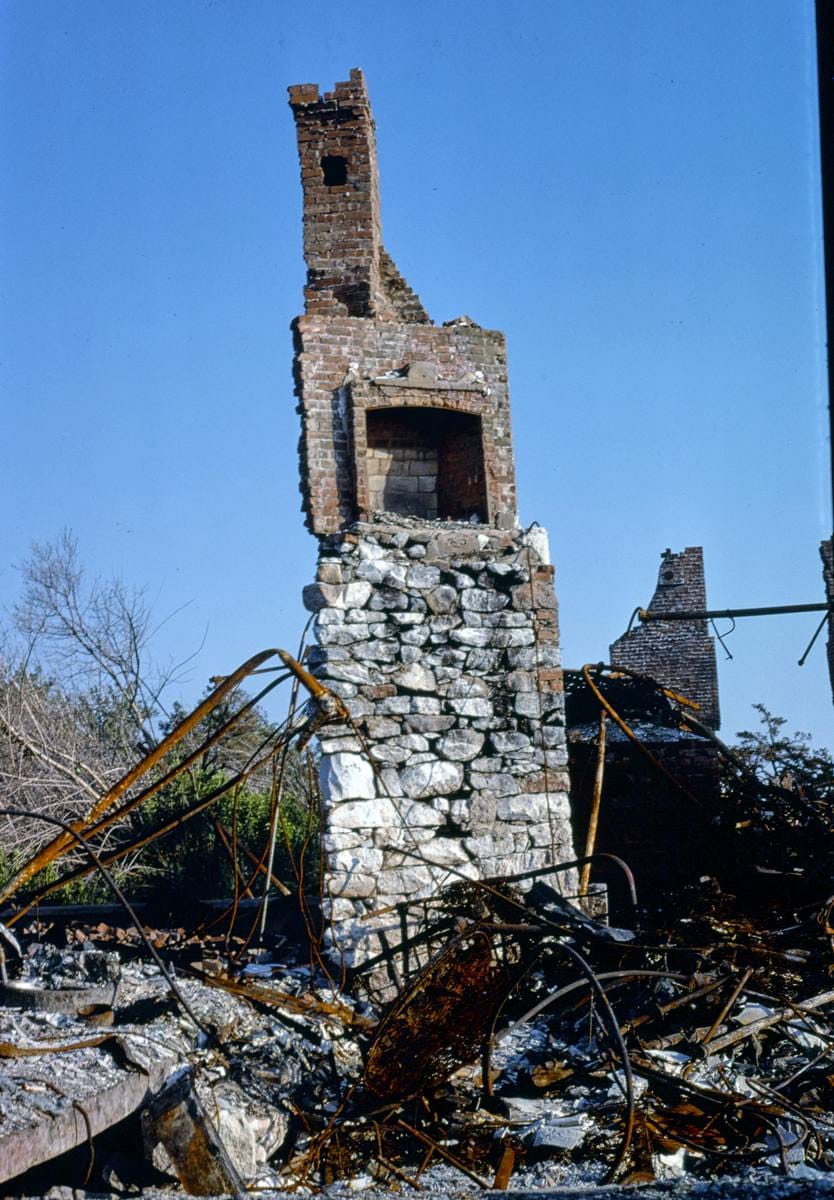 Historic Photo : 1978 Cliff House ruins, Lake Minnewaska, New York | Margolies | Roadside America Collection | Vintage Wall Art :