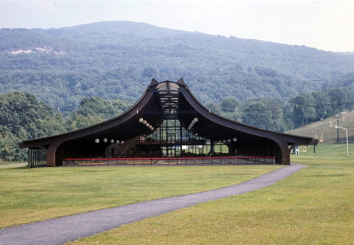 Historic Photo : 1978 Nevele ice rink, Ellenville, New York | Margolies | Roadside America Collection | Vintage Wall Art :