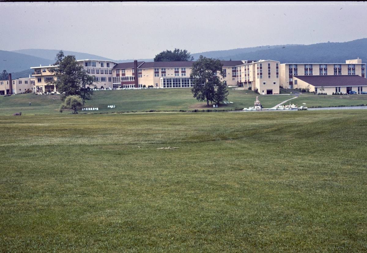 Historic Photo : 1977 Fallsview, Ellenville, New York | Margolies | Roadside America Collection | Vintage Wall Art :