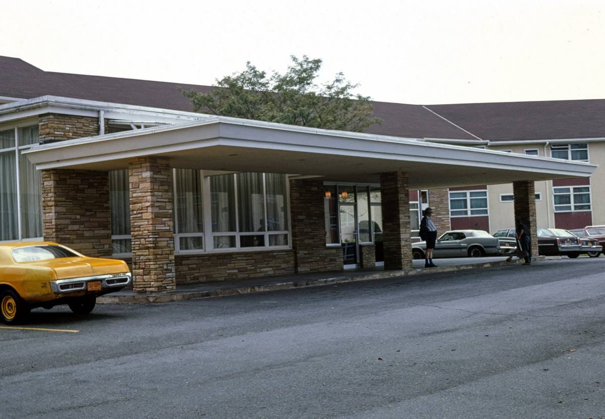 Historic Photo : 1977 Fallsview entrance, Ellenville, New York | Margolies | Roadside America Collection | Vintage Wall Art :