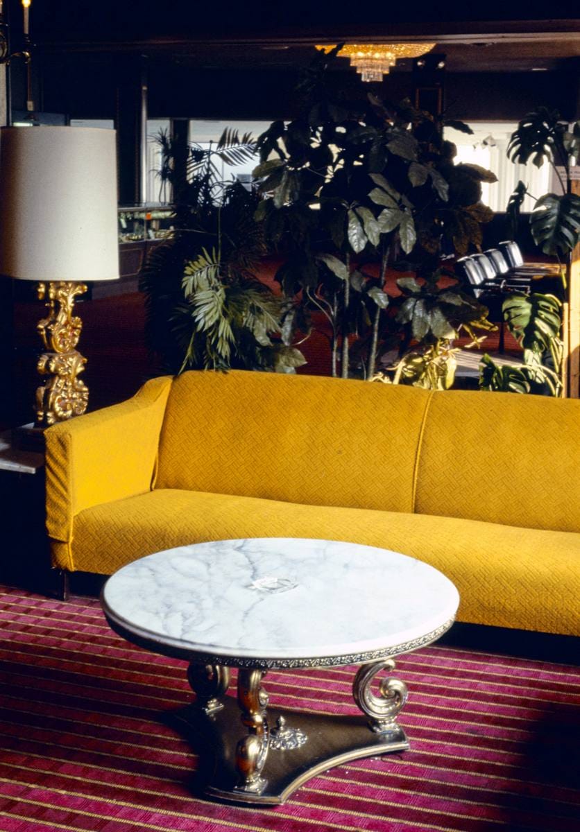Historic Photo : 1978 Raleigh, lobby detail, South Fallsburg, New York | Margolies | Roadside America Collection | Vintage Wall Art :