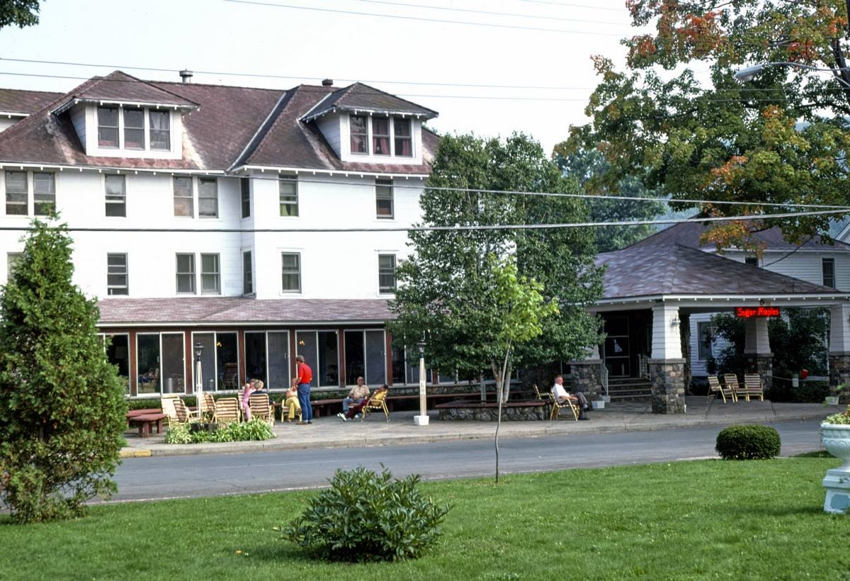 Historic Photo : 1977 Sugar Maples, main building, Maplecrest, New York | Margolies | Roadside America Collection | Vintage Wall Art :