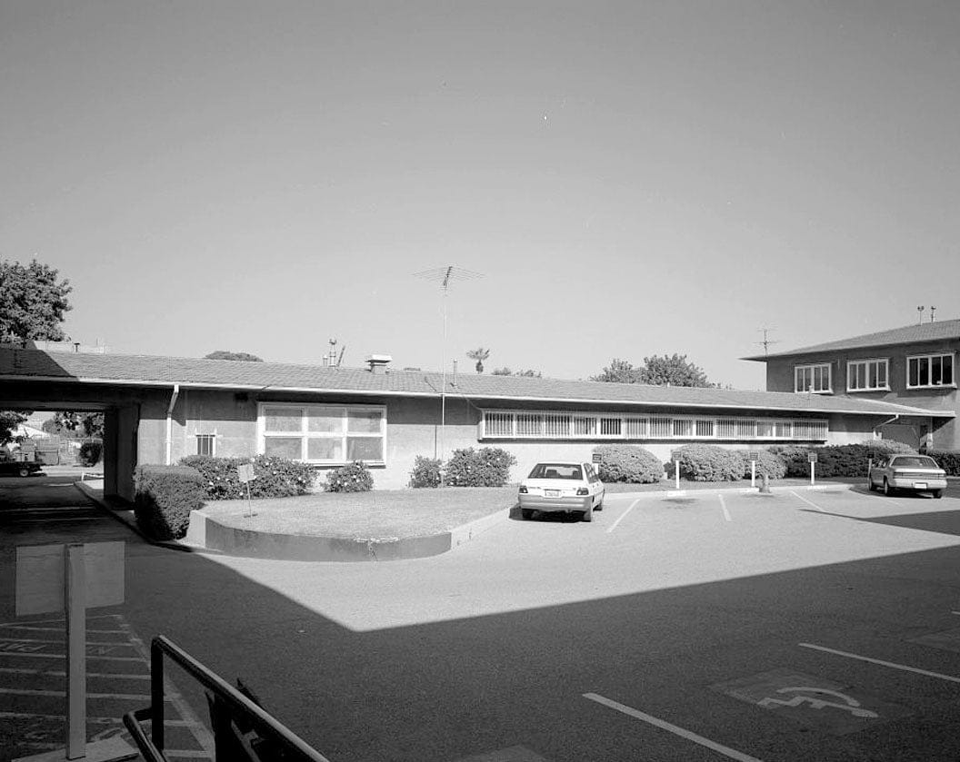 Roosevelt Base, Administration & Brig Building, Bounded by Nevada & Colorado Streets, Reeves & Richardson Avenues, Long Beach, Los Angeles County, CA 3