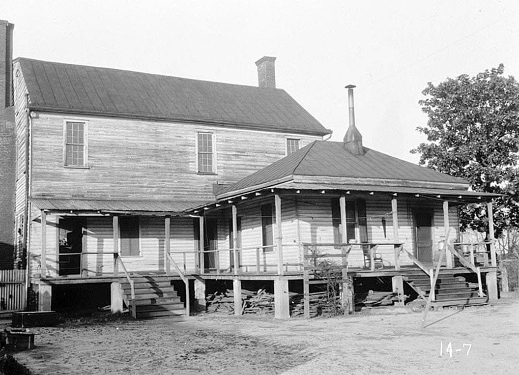Historic Photo : White House, 1822 Broad Street, Augusta, Richmond County, GA 2 Photograph