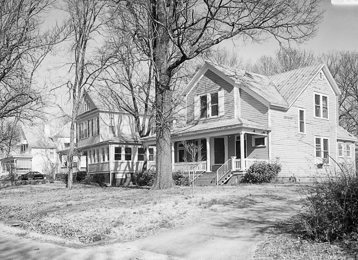 Historic Photo : Tennessee Coal & Iron Company, Superintendent's House, Minnesota Avenue, Bessemer, Jefferson County, AL 1 Photograph