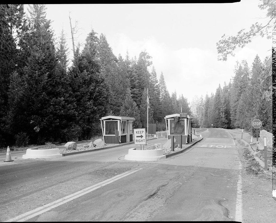 Historic Photo : Big Oak Flat Road, Between Big Oak Flat Entrance & Merced River, Yosemite Village, Mariposa County, CA 2 Photograph