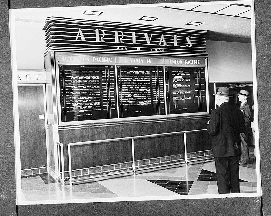 Historic Photo : Los Angeles Union Passenger Terminal, Tracks & Shed, 800 North Alameda Street, Los Angeles, Los Angeles County, CA 9 Photograph