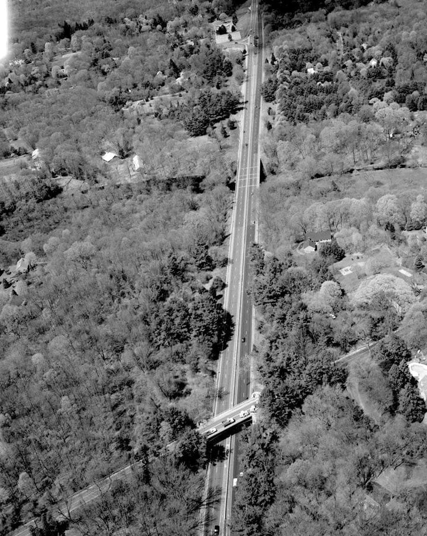 Historic Photo : Merritt Parkway, Beginning in Greenwich & running 38 miles to Stratford, Greenwich, Fairfield County, CT 28 Photograph