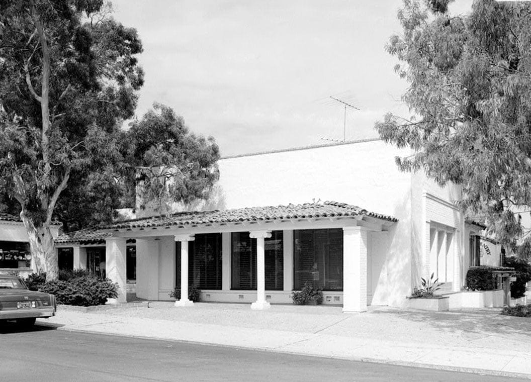 Historic Photo : Rancho Santa Fe School (Second), 6024 Paseo Delicias, Rancho Santa Fe, San Diego County, CA 2 Photograph
