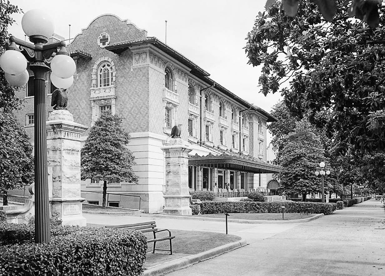 Historic Photo : Bathhouse Row, Fordyce Bathhouse, Central Avenue, Hot Springs, Garland County, AR 4 Photograph