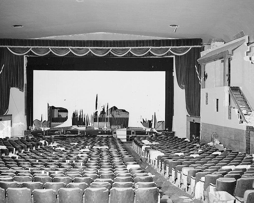 Historic Photo : Whittier Theatre, 11602-11612 East Whittier Boulevard, Whittier, Los Angeles County, CA 7 Photograph