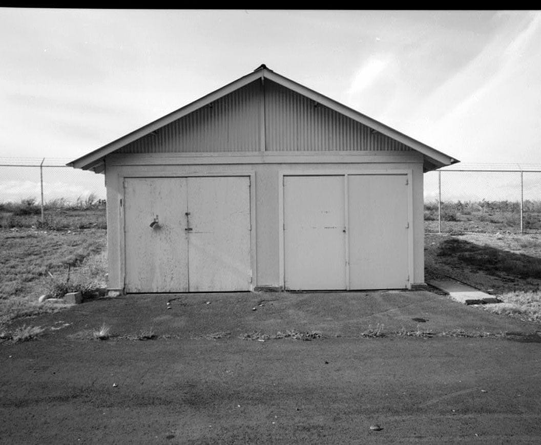 Historic Photo : Naval Magazine Lualualei, West Loch Branch, Detached Garage B1, B Avenue across from Buildings A, B, & C, Pearl City, Honolulu County, HI 1 Photograph