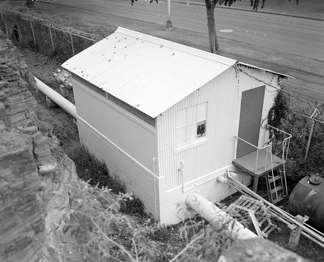 Historic Photo : U.S. Naval Base, Pearl Harbor, Pump House, Middle Tank Farm, North Road, Pearl City, Honolulu County, HI 1 Photograph