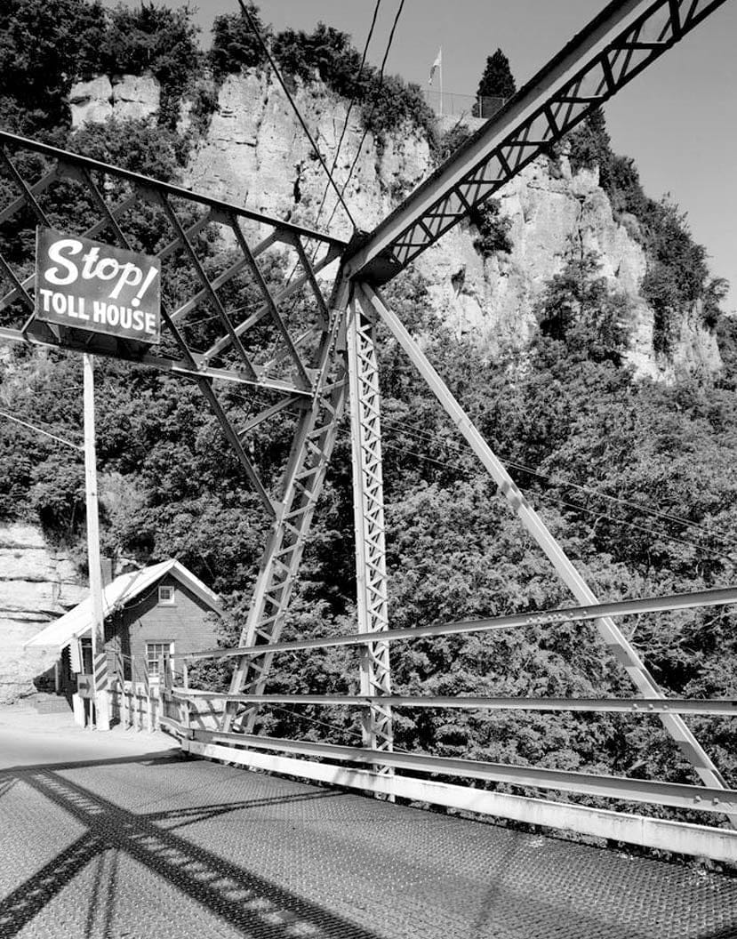 Historic Photo : Eagle Point Bridge, Dubuque, Dubuque County, IA 46 Photograph