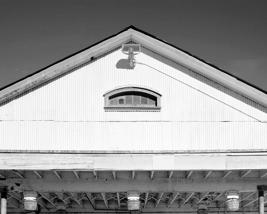 Mare Island Naval Shipyard, Transportation Building & Gas Station, Third Street, south side between Walnut Avenue & Cedar Avenue, Vallejo, Solano County, CA 4