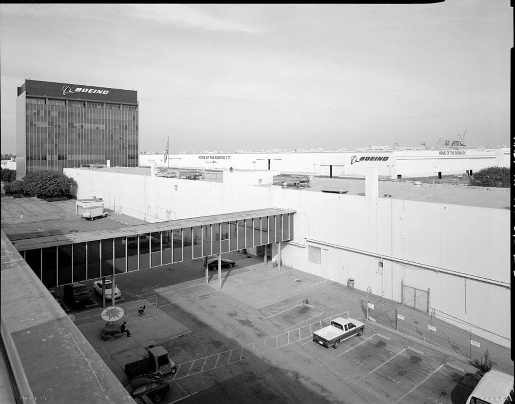 Historic Photo : Douglas Aircraft Company Long Beach Plant, Engineering Office Building, 3855 Lakewood Boulevard, Long Beach, Los Angeles County, CA 1 Photograph