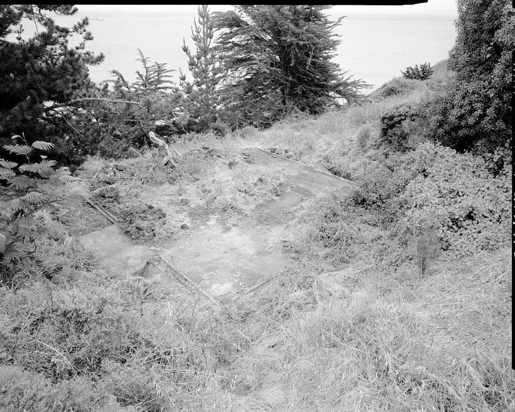 Historic Photo : Fort Barry, Signal Corps Radar 296, Station 5, Transmitter Building Foundation, Point Bonita, Marin Headlands, Sausalito, Marin County, CA 1 Photograph