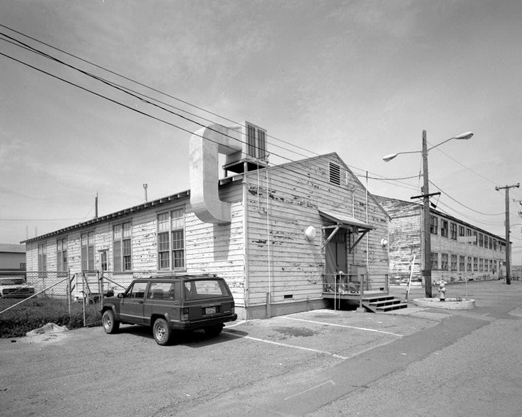 Historic Photo : Oakland Naval Supply Center, Academic Instruction Building, Off East K Street near Twelfth Street, Oakland, Alameda County, CA 1 Photograph