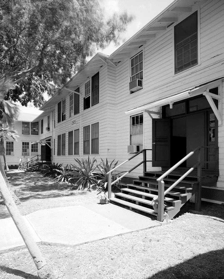 Historic Photo : U.S. Naval Base, Pearl Harbor, Barracks, Long Way, near Russell Way, Pearl City, Honolulu County, HI 2 Photograph