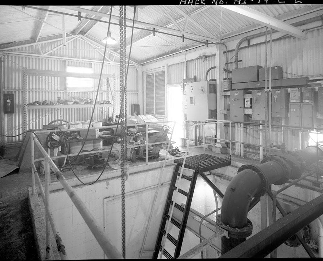 Historic Photo : Kahului Cannery, Plant No. 28, Pump House, 120 Kane Street, Kahului, Maui County, HI 1 Photograph