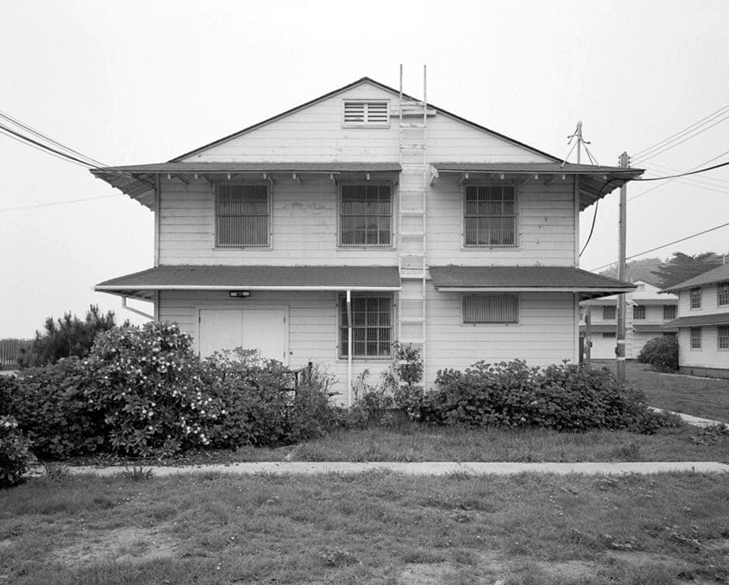 Presidio of San Francisco, Enlisted Men's Barracks Type, West end of Crissy Field, between Pearce & Maudlin Streets, San Francisco, San Francisco County, CA 9