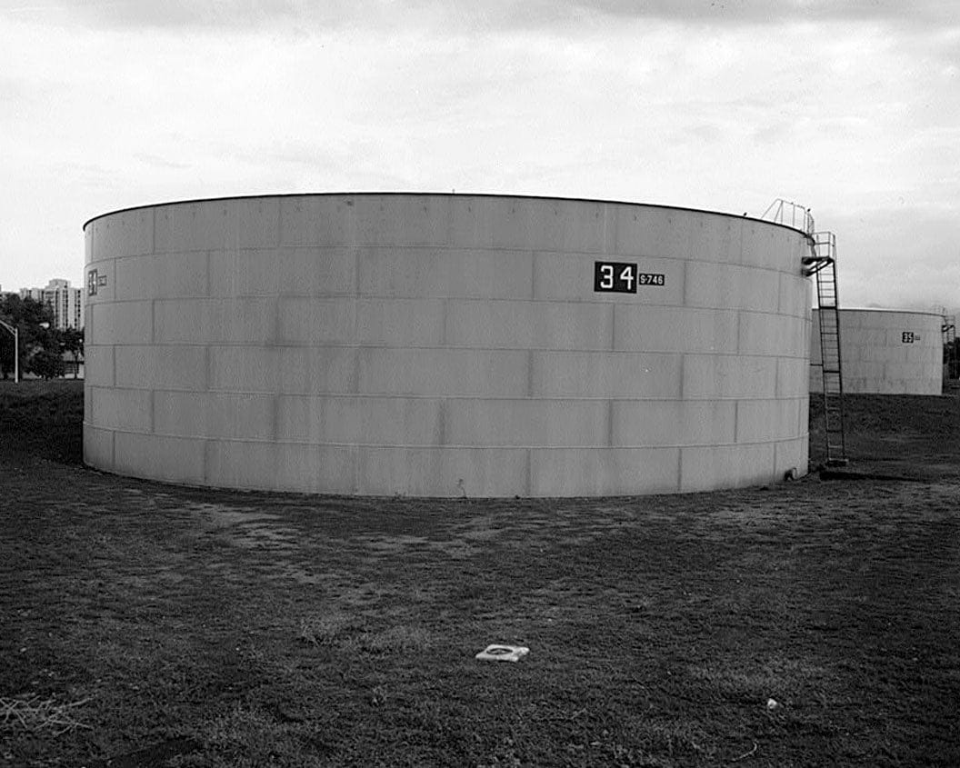 U.S. Naval Base, Pearl Harbor, Bulk Fuel Storage Tank Type, Middle Tank Farm, south of North Road between Merry & Quarry Lochs, Pearl City, Honolulu County, HI 1