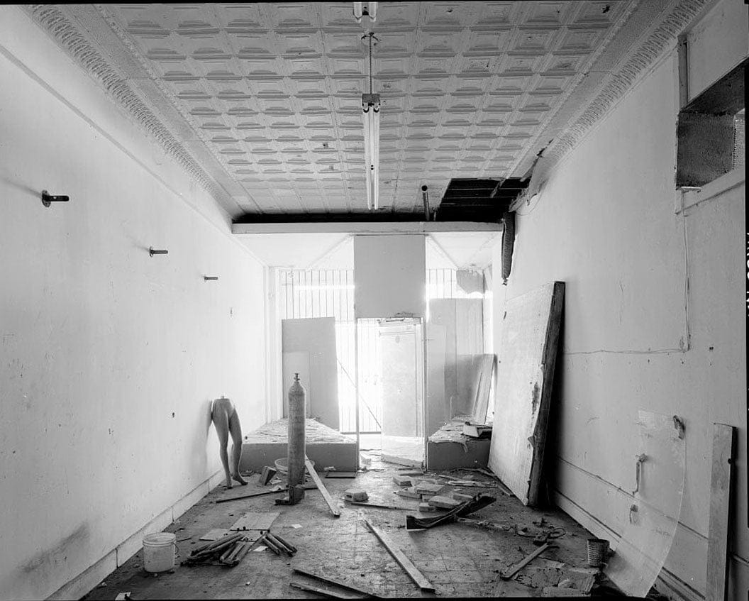 Historic Photo : Dennis Apartments, 433-447 North Miami Avenue, Miami, Miami-Dade County, FL 1 Photograph