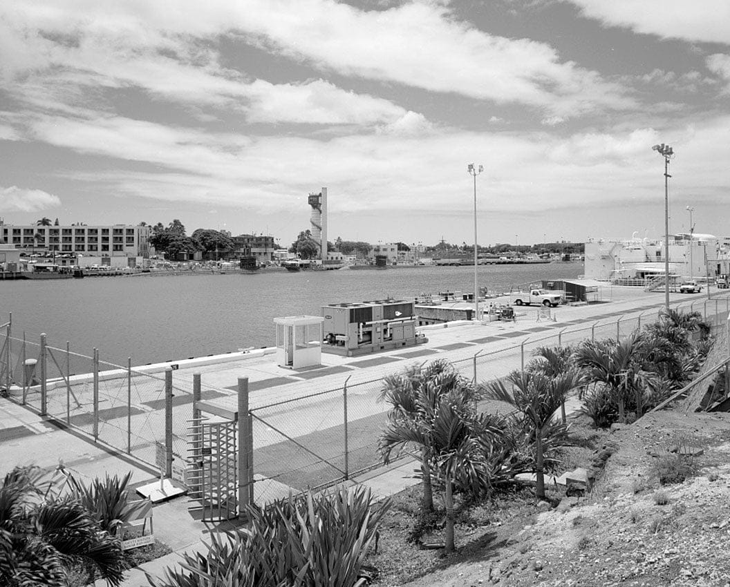Historic Photo : U.S. Naval Base, Pearl Harbor, Floating Dry Dock Quay, Hurt Avenue at northwest side of Magazine Loch, Pearl City, Honolulu County, HI 5 Photograph