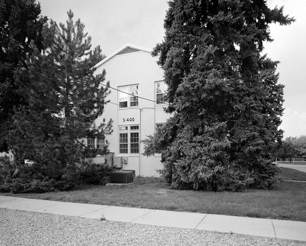 Fitzsimons General Hospital, Nurses' Quarters, West Charlie Kelly Boulevard, North side, between South Reed Street & South Sheehan Street, Aurora, Adams County, CO 2