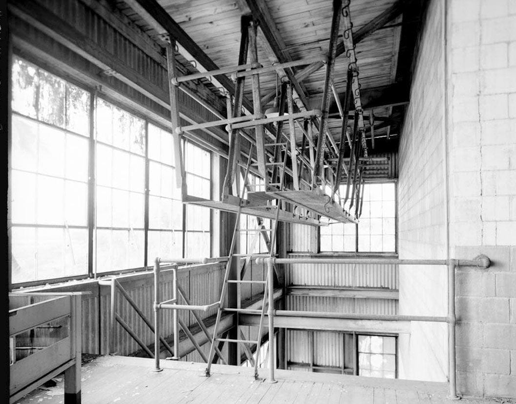Historic Photo : U.S. Naval Base, Pearl Harbor, Hangar 6, South End of Ford Island, Pearl City, Honolulu County, HI 7 Photograph
