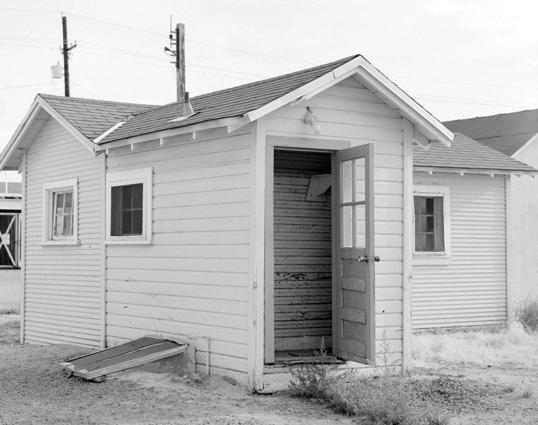 Historic Photo : Fitzsimons General Hospital, Building 254, North side of East O'Niell Avenue, between Tenth & Twelfth Streets, Aurora, Adams County, CO 1 Photograph
