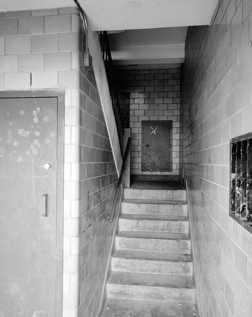 Historic Photo : Techwood Homes, Building No. 2, 569-573 Techwood Drive, Atlanta, Fulton County, GA 1 Photograph