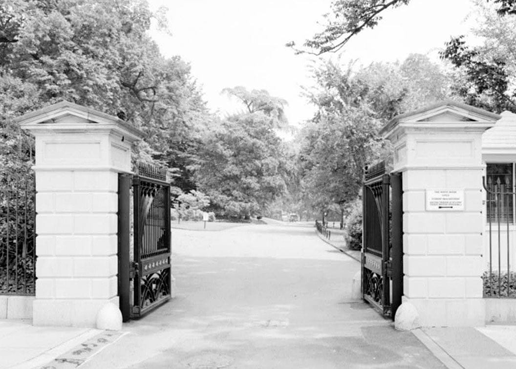 Historic Photo : White House, 1600 Pennsylvania Avenue, Northwest, Washington, District of Columbia, DC 40 Photograph