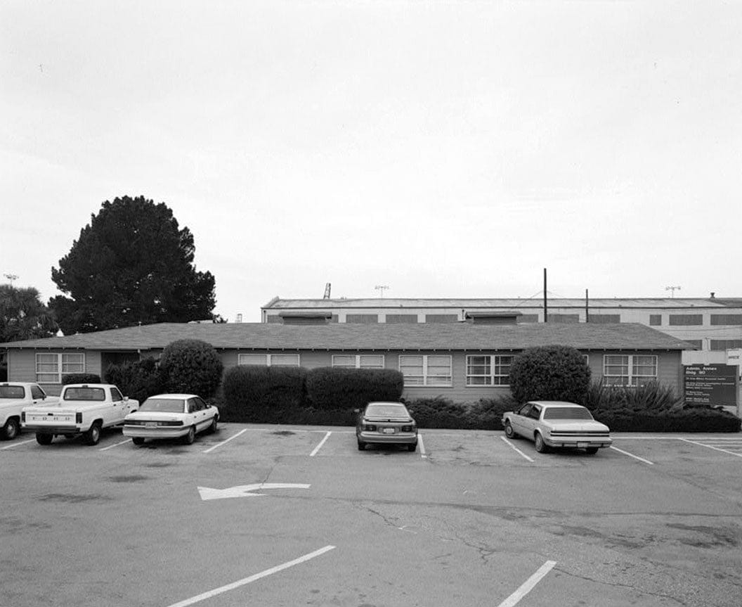 Historic Photo : Oakland Army Base, General Purpose Administration Building, Chungking & Algiers Streets, Oakland, Alameda County, CA 1 Photograph