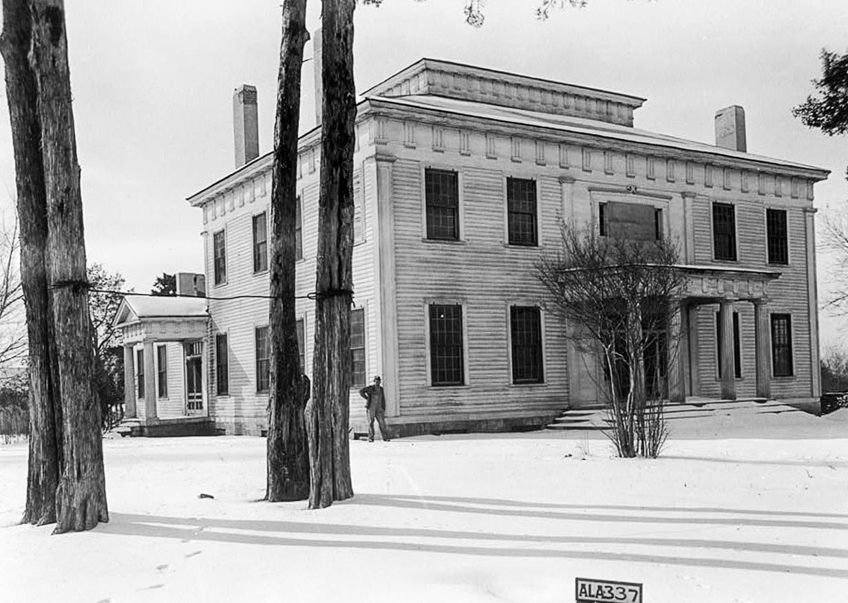 Historic Photo : Cunningham Plantation, Old Memphis Road (Gaines Trace Road), Cherokee, Colbert County, AL 1 Photograph
