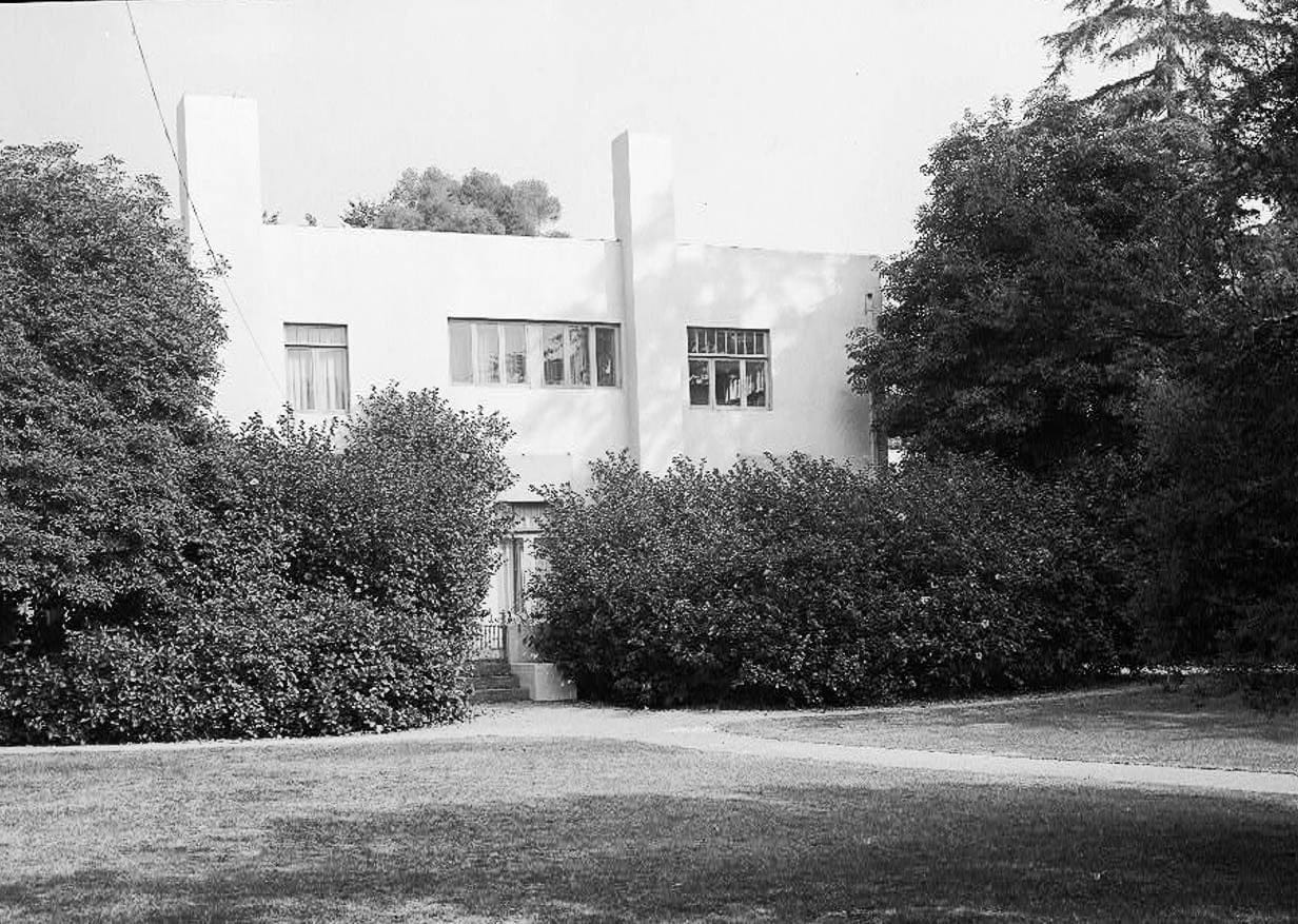Historic Photo : Walter Luther Dodge House, 950 North Kings Road, West Hollywood District, Los Angeles, Los Angeles County, CA 2 Photograph