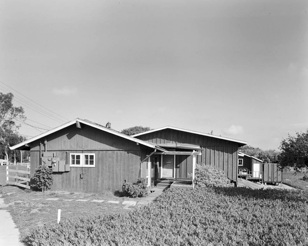 Historic Photo : Buffalo Ranch, Garage, 2418 MacArthur Boulevard, Irvine, Orange County, CA 1 Photograph