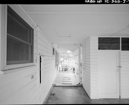 U.S. Naval Base, Pearl Harbor, Naval Housing Area Makalapa, Junior Officers' Quarters Type J, Makin Place, & Halawa, Makalapa, & Midway Drives, Pearl City, Honolulu County, HI 4