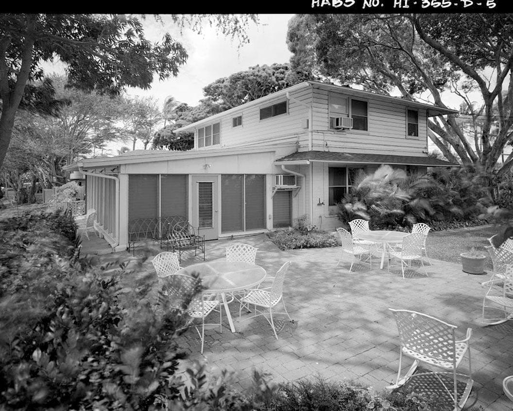 Historic Photo : U.S. Naval Base, Pearl Harbor, Naval Housing Area Makalapa, Senior Officers' Quarters Type D, 29 Makalapa Drive, Pearl City, Honolulu County, HI 1 Photograph