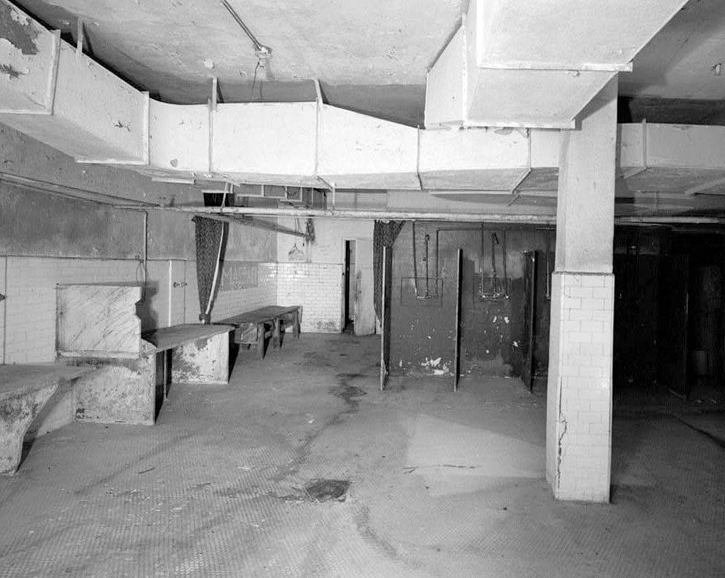 Historic Photo : Schwartz Bath House, 2201-2207 East First Street, Los Angeles, Los Angeles County, CA 3 Photograph