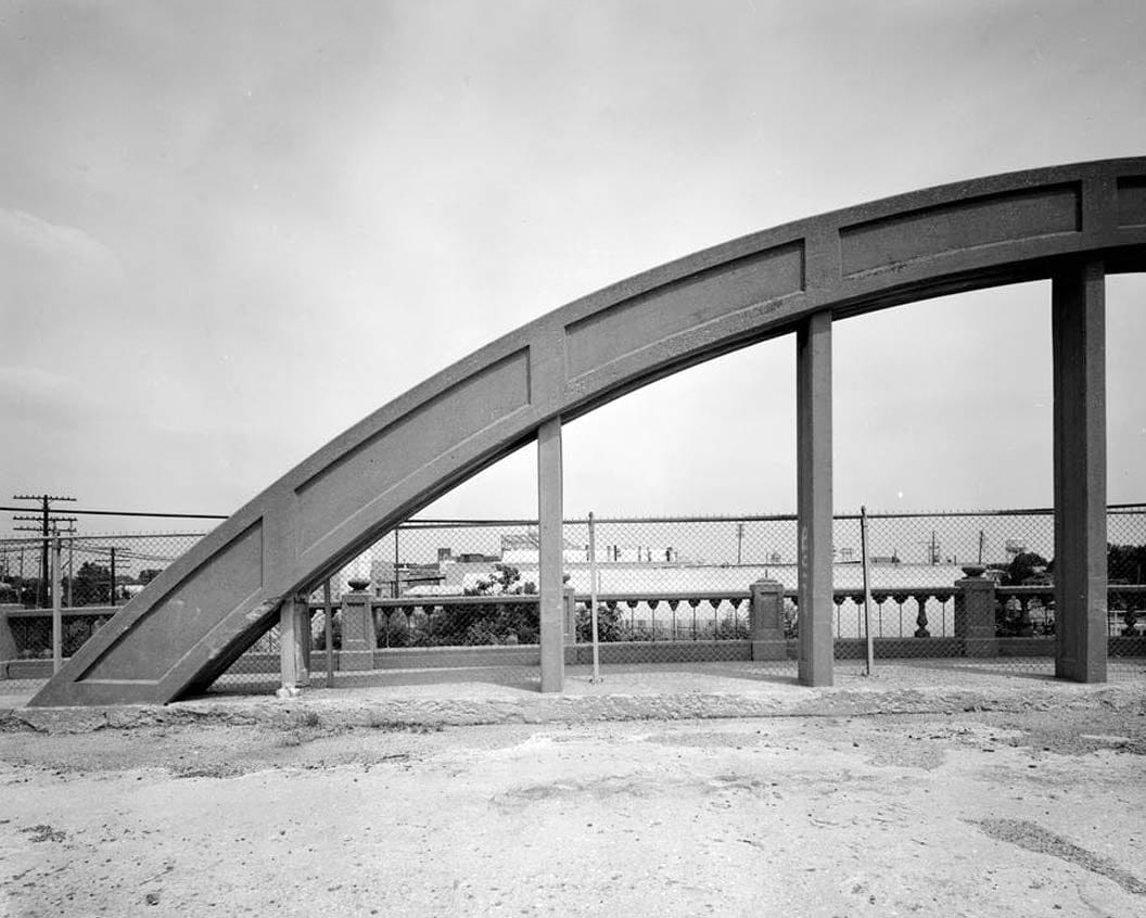 Historic Photo : Marsh Rainbow Arch Bridge, West Eighth Street North, Newton, Jasper County, IA 28 Photograph