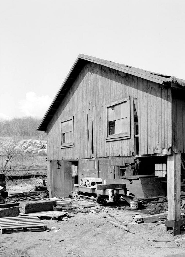 Historic Photo : Thames Tow Boat Company, Foot of Farnsworth Street, New London, New London County, CT 22 Photograph